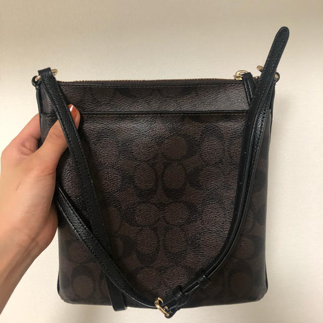 COACH(コーチ)のコーチ　ショルダーバッグ レディースのバッグ(ショルダーバッグ)の商品写真