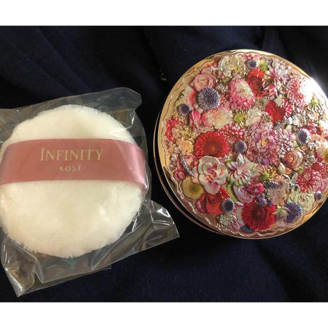 Infinity(インフィニティ)のインフィニティ ロイヤルフラワーコレクション VIII コスメ/美容のベースメイク/化粧品(フェイスパウダー)の商品写真
