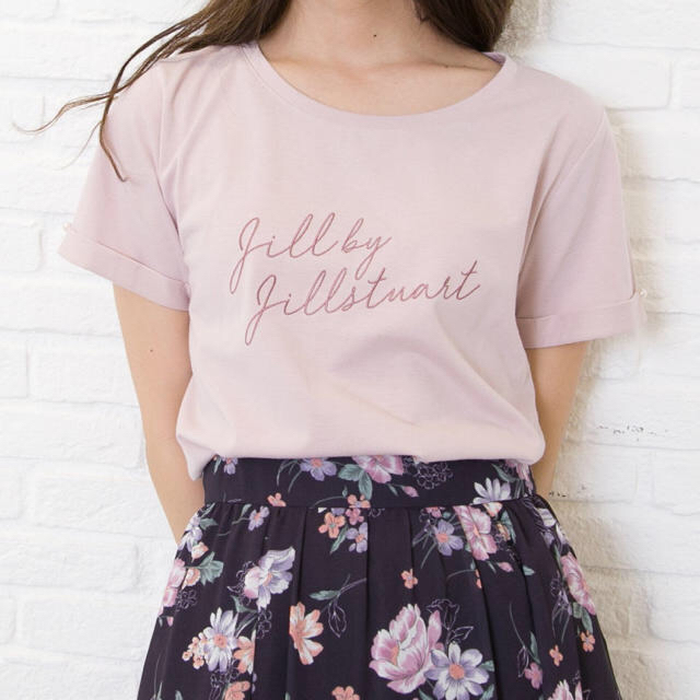 《新品・未使用・タグ付》♥ジル♥ロゴTシャツ