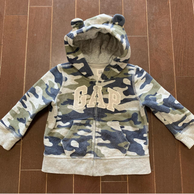 babyGAP(ベビーギャップ)のベビーギャップ　トレーナー キッズ/ベビー/マタニティのベビー服(~85cm)(トレーナー)の商品写真