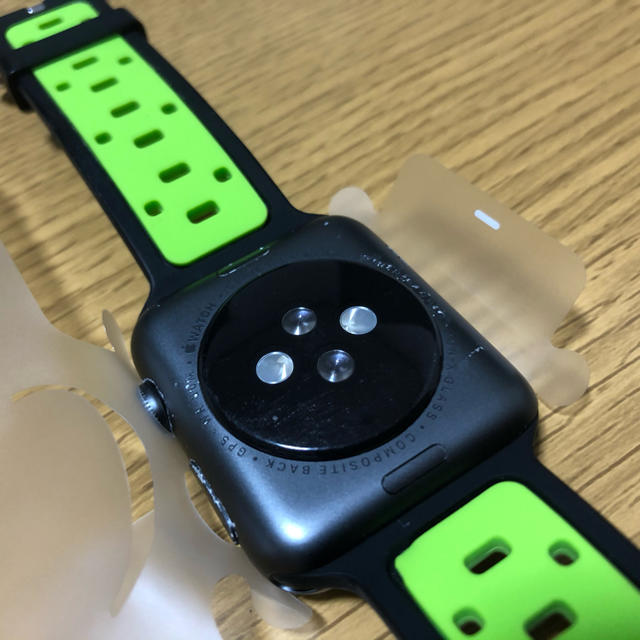 Apple Watch(アップルウォッチ)のApple Watch series3 42mm 完動品 メンズの時計(腕時計(デジタル))の商品写真