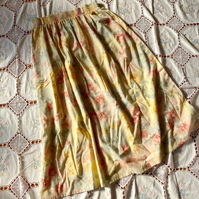 Grimoire(グリモワール)のアメリカ古着　花柄　スカート レディースのスカート(ロングスカート)の商品写真