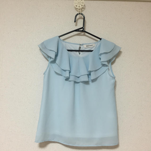 MISCH MASCH(ミッシュマッシュ)の美品   春夏用  フリルブラウス レディースのトップス(シャツ/ブラウス(半袖/袖なし))の商品写真