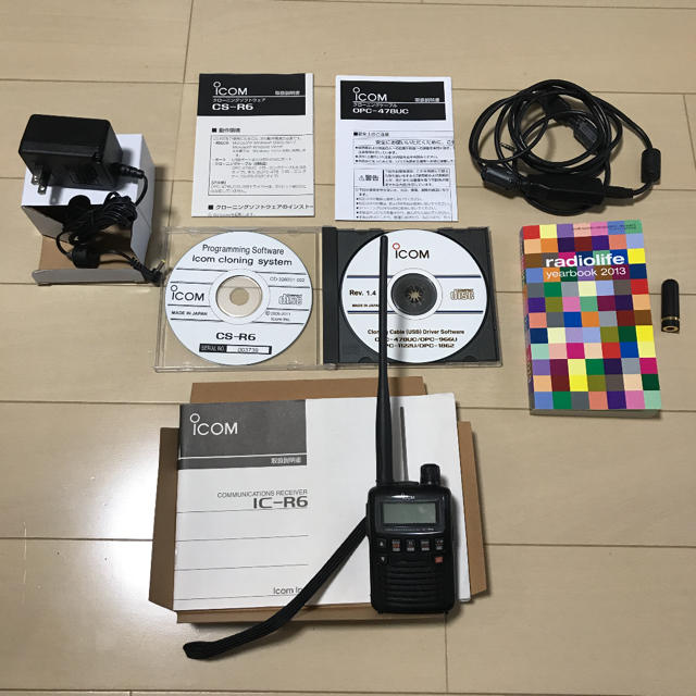 icom IC-R6 広域ハンディレシーバー　航空無線