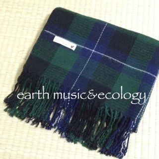 アースミュージックアンドエコロジー(earth music & ecology)の送料込み♡ アース チェックマフラー(マフラー/ショール)