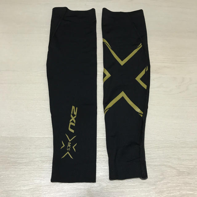 2XU(ツータイムズユー)の2XU スポーツ/アウトドアのランニング(ウェア)の商品写真