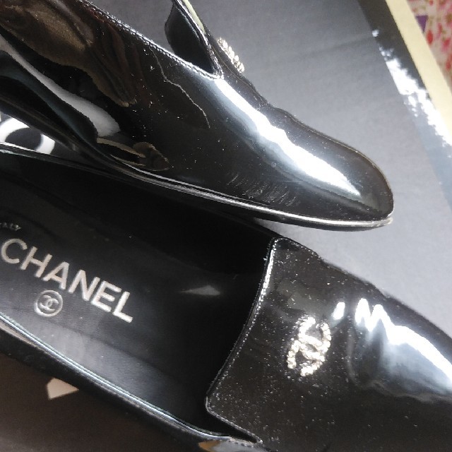 CHANEL(シャネル)の値下げ美品❤シャネル　ローファー レディースの靴/シューズ(ローファー/革靴)の商品写真