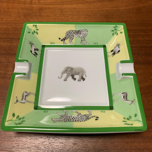 HERMES エルメス インドの狩猟 アッシュトレイ灰皿、小物置き なさい HERMES エルメス インドの狩猟 アッシュトレイ灰皿、小物置き なさい