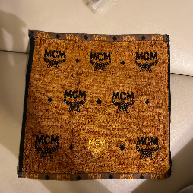 MCM(エムシーエム)のMCMタオルハンカチ レディースのファッション小物(ハンカチ)の商品写真