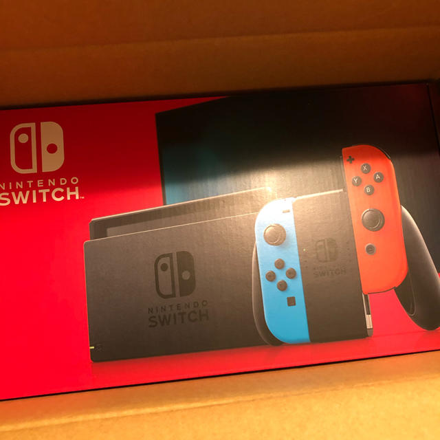 新品　新型　Nintendo Switch（ニンテンドースイッチ）本体　ネオン