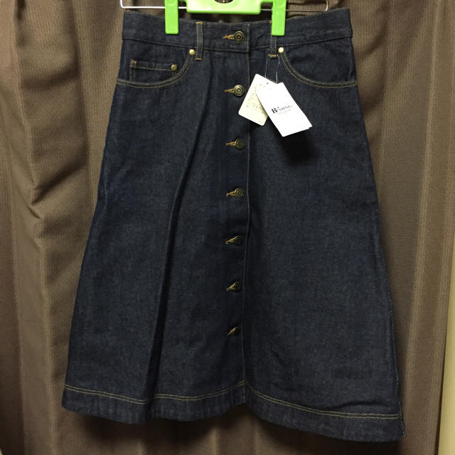 BEAMS(ビームス)のemi様 専用 レディースのスカート(ひざ丈スカート)の商品写真