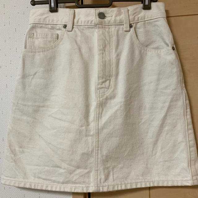 ミニスカート　ホワイト レディースのスカート(ミニスカート)の商品写真