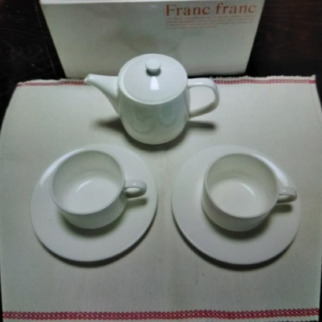 Francfranc(フランフラン)のフランフラン　カップソーサー　ポットセット インテリア/住まい/日用品のキッチン/食器(グラス/カップ)の商品写真