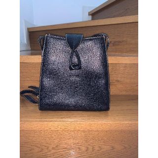 ロエベ(LOEWE)のショルダーバッグ　LOEWE（黒）(ショルダーバッグ)