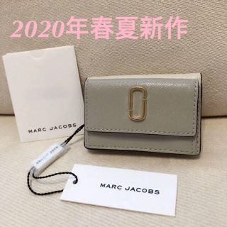 マークジェイコブス(MARC JACOBS)のタグ付き新品★マークジェイコブス 2020年春夏新作 財布 ライトベージュ  (財布)