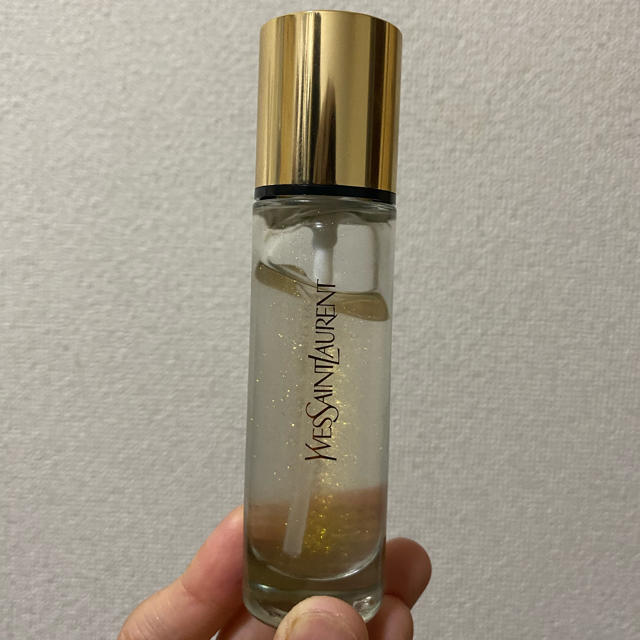 Yves Saint Laurent Beaute(イヴサンローランボーテ)のラディアントタッチブラープライマー コスメ/美容のベースメイク/化粧品(化粧下地)の商品写真