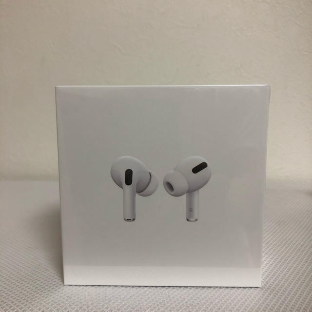 Apple AirPods Pro　エアーポッズプロ本体【新品】MWP22J/Aスマホ/家電/カメラ