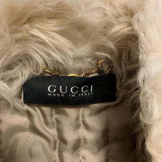 グッチ(Gucci)の美品GUCCI 1頭牛革&リアルフォックス毛皮ジャケット 36 180万購入(毛皮/ファーコート)