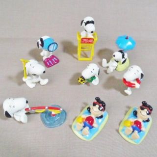 スヌーピー フィギュアの通販 300点以上 Snoopyのエンタメ ホビーを買うならラクマ