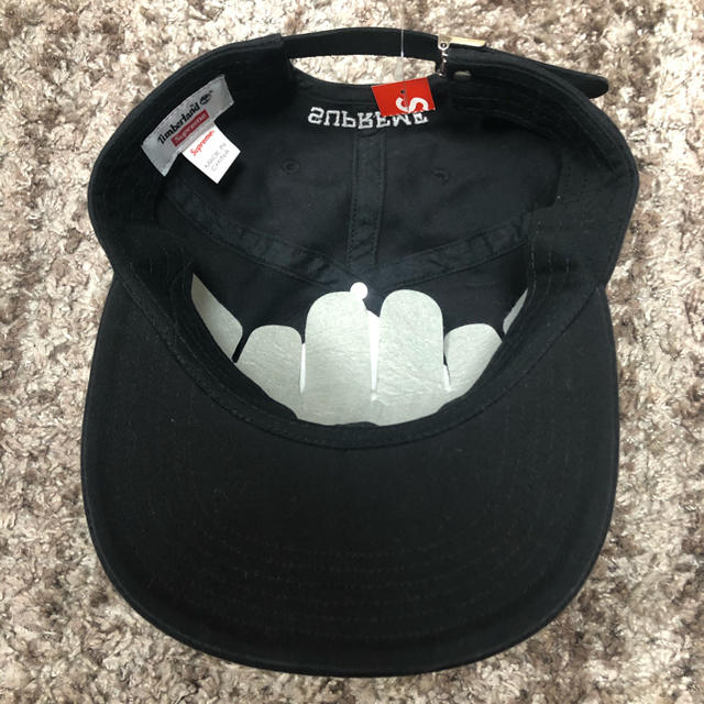 Supreme(シュプリーム)の黒 Supreme Timberland 6-Panel cap キャップ  メンズの帽子(キャップ)の商品写真