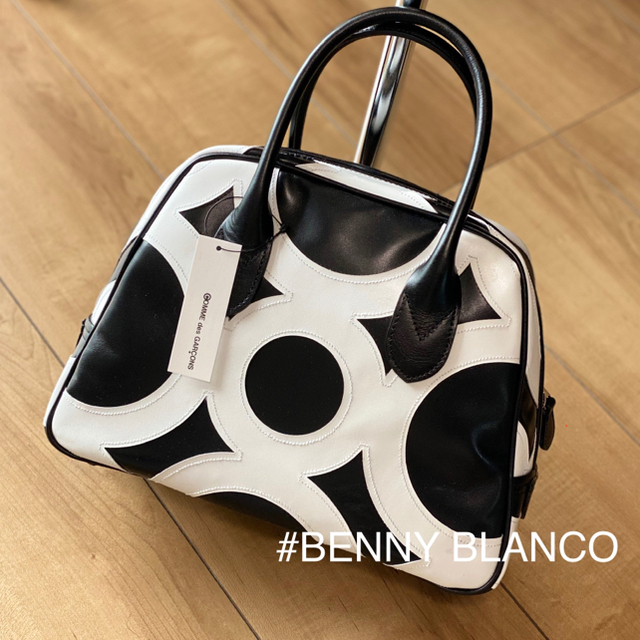 COMME des GARCONS - コムデギャルソン 青山限定 サークルパッチ 台形