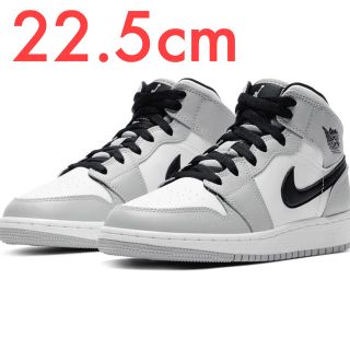 ナイキ(NIKE)のNIKE AIR JORDAN 1 MID GS SMOKE GREY(スニーカー)