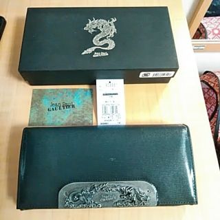 Jean-Paul GAULTIER(長財布)のフリマアイテム一覧 Jean-Paul GAULTIER(長財布)のフリマアイテム一覧