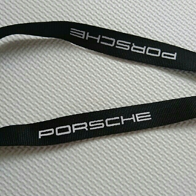 Porsche(ポルシェ)のポルシェ ネームタグ紐 自動車/バイクの自動車/バイク その他(その他)の商品写真