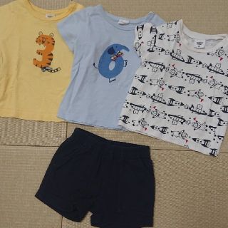 アカチャンホンポ(アカチャンホンポ)のTシャツ ハーフパンツ セット(Ｔシャツ)