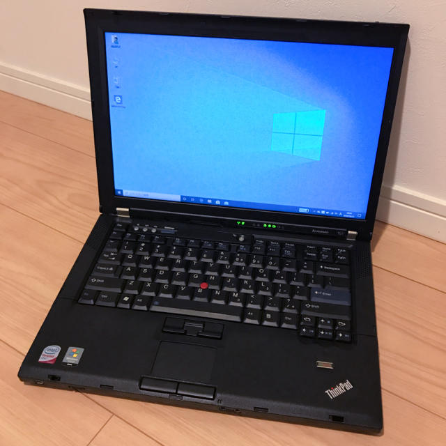 Lenovo(レノボ)のジャンク Lenovo ThinkPad T61 スマホ/家電/カメラのPC/タブレット(ノートPC)の商品写真