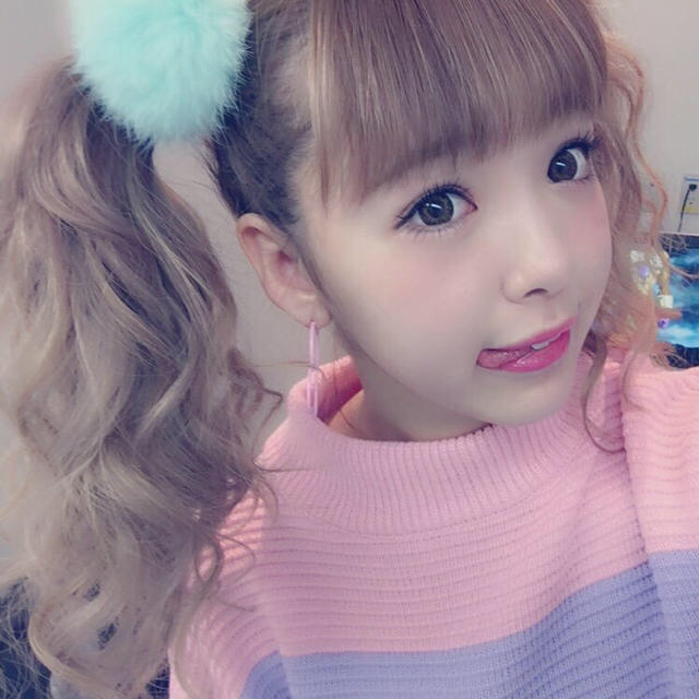 Bubbles(バブルス)の藤田ニコルちゃん愛用 ヘアアクセサリー レディースのヘアアクセサリー(ヘアゴム/シュシュ)の商品写真