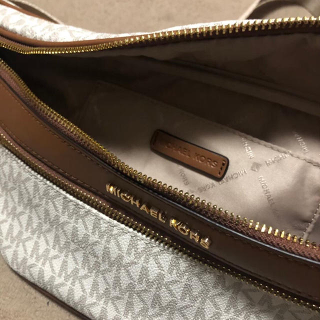 新品　MICHAEL KORS マイケルコース　ショルダー  ウエストバッグ 2