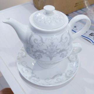 ローラアシュレイ(LAURA ASHLEY)の専用@ジョゼッテドーヴグレー デュベカバーセット シングル ティーフォーワン(食器)