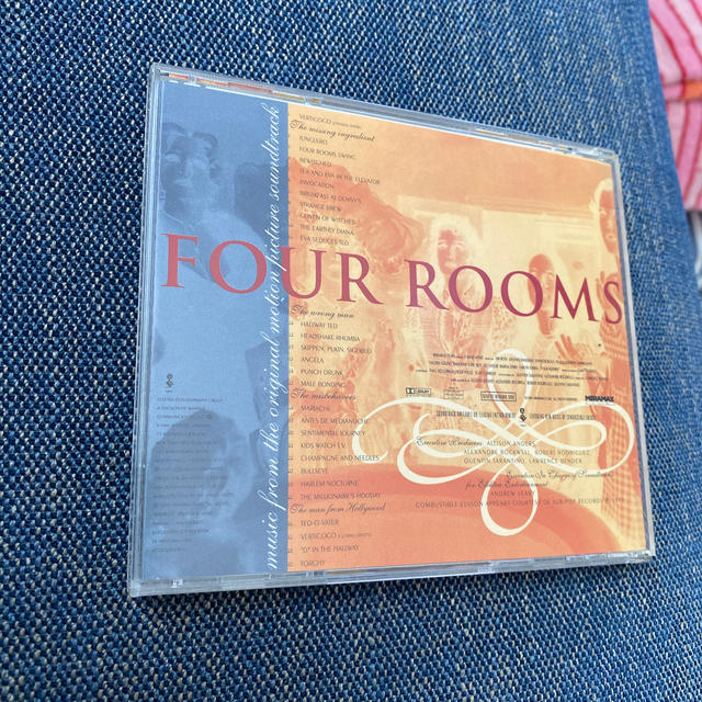 フォー・ルームス オリジナル・サウンドトラック エンタメ/ホビーのCD(映画音楽)の商品写真