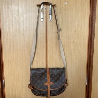 ルイヴィトン(LOUIS VUITTON)の難あり　ルイヴィトン のショルダーバック(ショルダーバッグ)