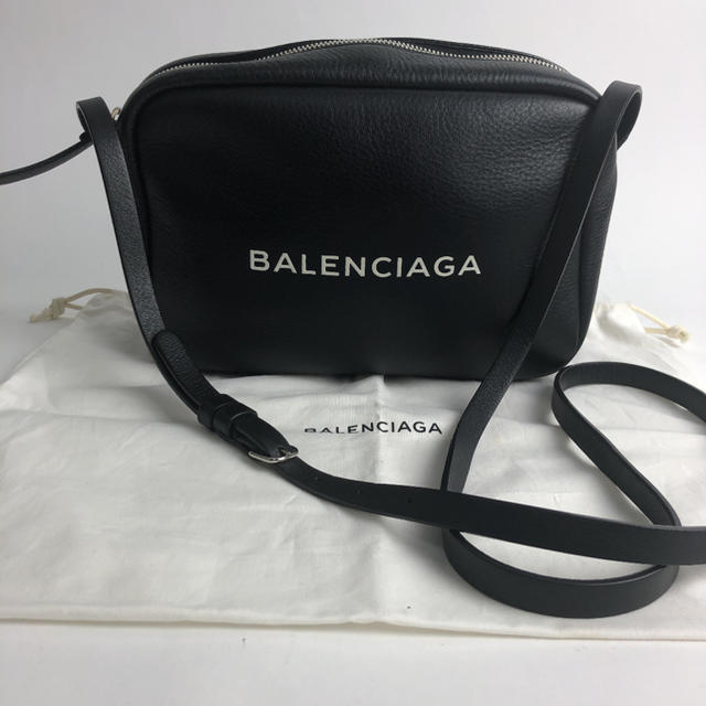 Balenciaga(バレンシアガ)の確実正規品BALENCIAGAカメラバッグ レディースのバッグ(ショルダーバッグ)の商品写真