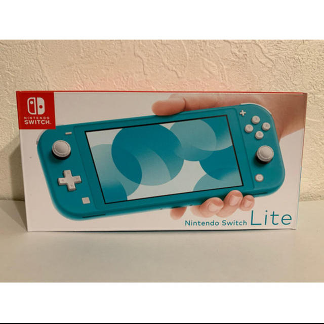 Nintendo Switch Lite コーラル　女性使用　美品