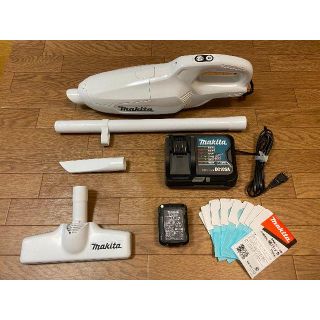 マキタ(Makita)のマキタ コードレス掃除機(バッテリ&充電器付) CL107FDSHW(掃除機)