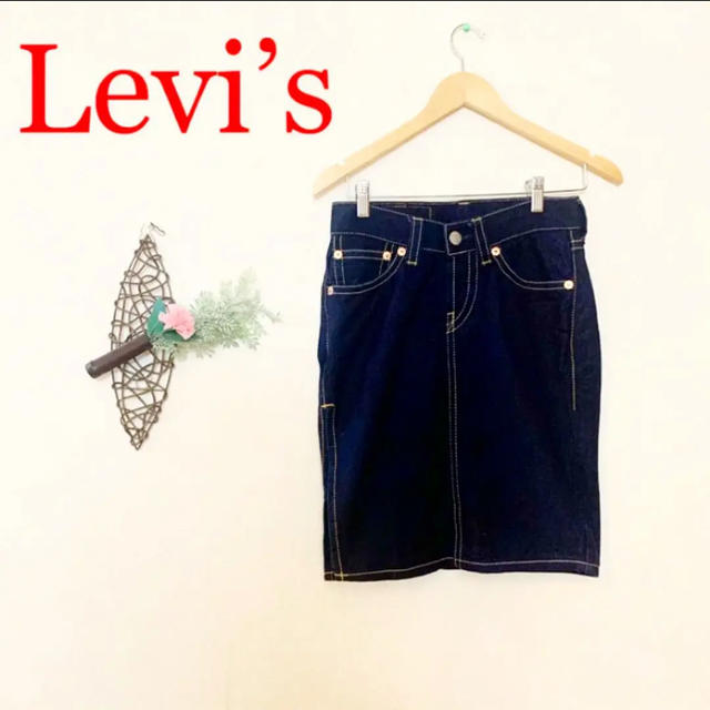 Levi's(リーバイス)の週末限定セール❗️ Levi’s 美品⭐️ デニムタイトスカート レディースのスカート(ひざ丈スカート)の商品写真