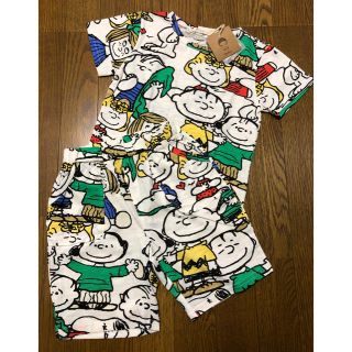 スヌーピー(SNOOPY)の【新品タグ付き】韓国子供服　スヌーピー　パジャマ　チャーリーブラウン　ピーナッツ(パジャマ)