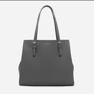 チャールズアンドキース(Charles and Keith)のチャールズ&キース(トートバッグ)