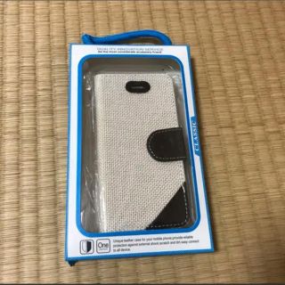 アイフォーン(iPhone)の【お値下しました】手帳型iPhoneケース ホワイト 白色(iPhoneケース)