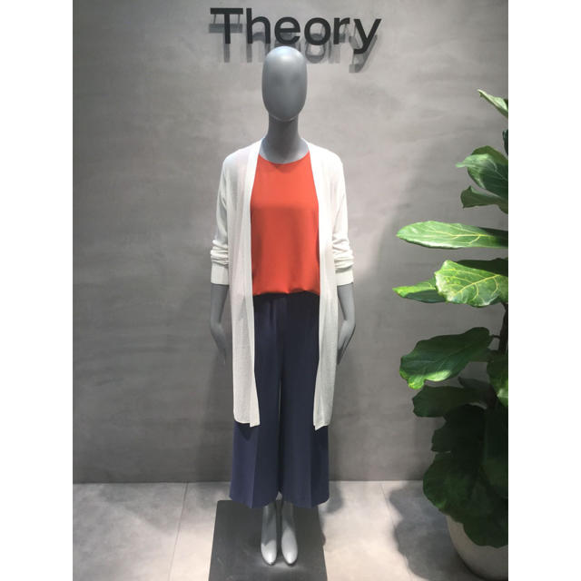 theory(セオリー)のMaple様専用 Theory ロングカーディガン レディースのトップス(カーディガン)の商品写真