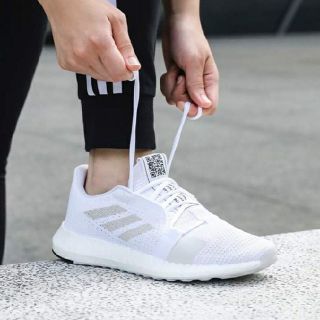 アディダス(adidas)の最値定価13200円!新品!アディダス センスブースト GO スニーカー28.5(スニーカー)