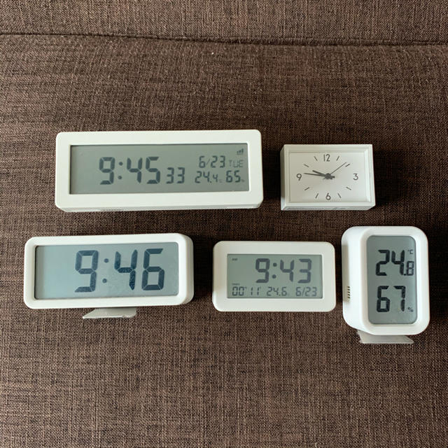 無印良品 デジタル電波時計、デジタル時計小、駅の時計ミニ、バスクロック、室温度計