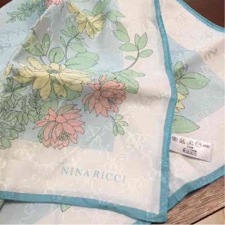 ニナリッチ(NINA RICCI)の専用♡シルクNINA RICCIスカーフ(バンダナ/スカーフ)