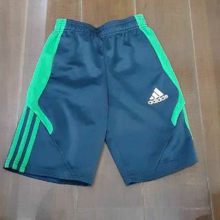 アディダス(adidas)のadidas 　スポーツ用 ハーフパンツ　size120(パンツ/スパッツ)