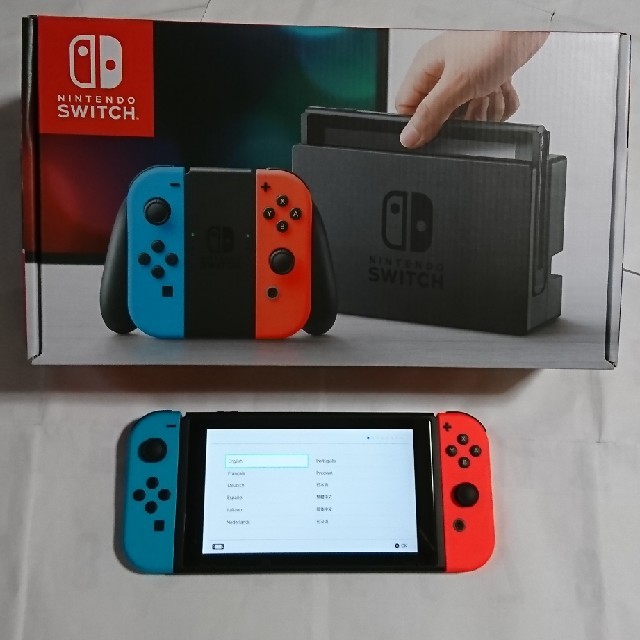 問屋 Nintendo Switch 旧型！ジョイコン付 完品！本体セット 送料込み！