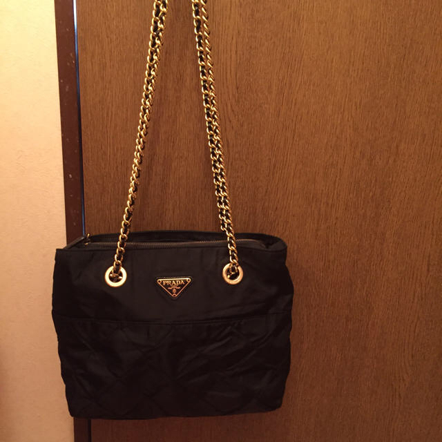 PRADA - プラダチェーンショルダーバッグ美品❗️の通販 by さくらんぼ