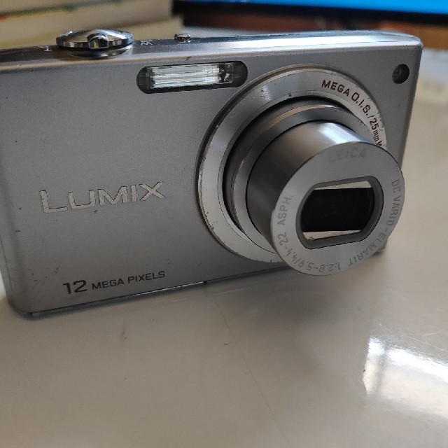 Panasonic - Panasonic LUMIX デジタルカメラ DMC-FX40の通販 by Kazu's shop｜パナソニックならラクマ